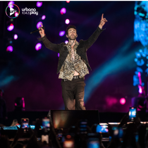 ¡Así se vivió la experiencia #UrbanaPlayFan en el show de Maroon 5! 1 5