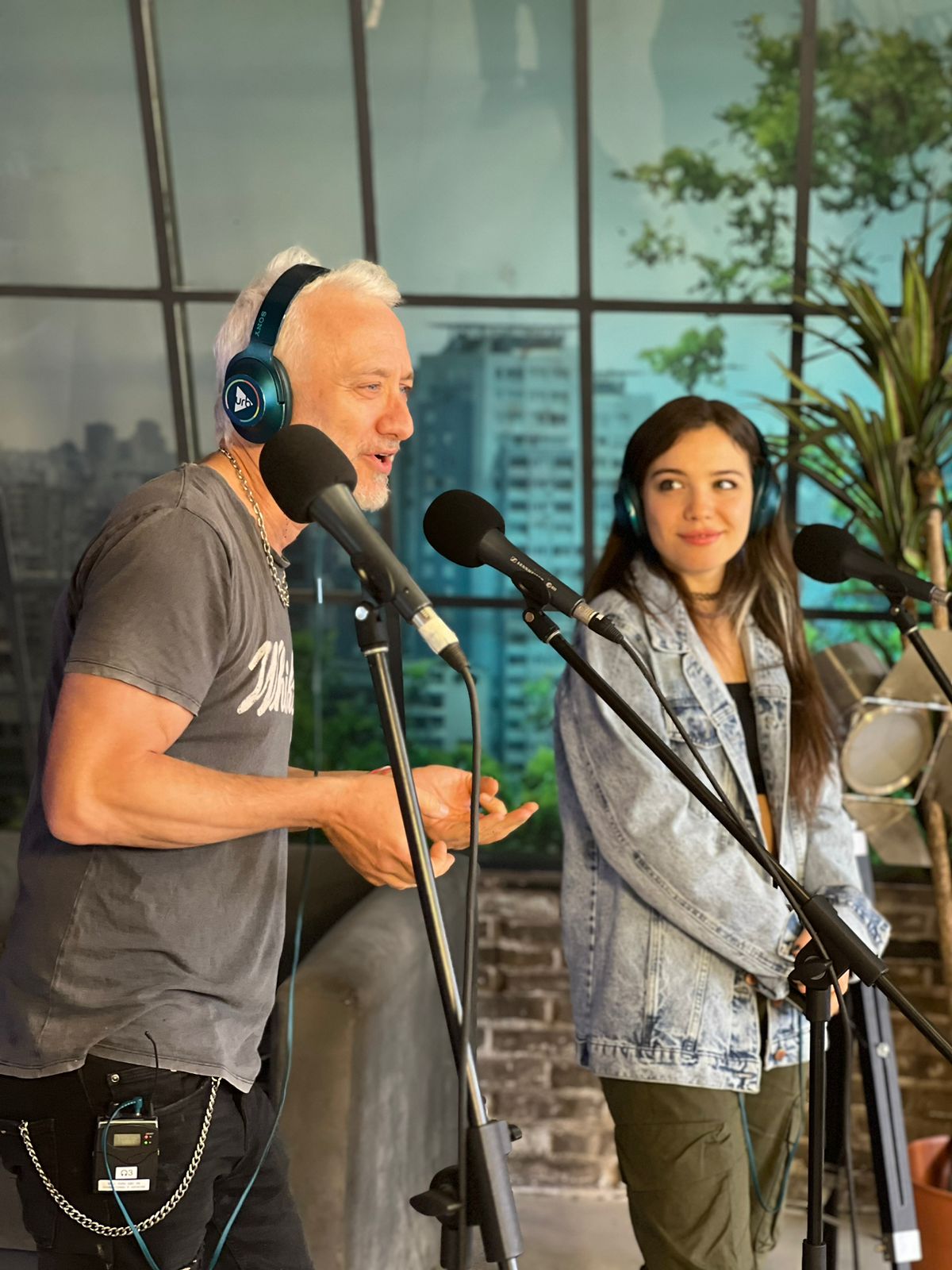 Karaoke con Malena Narvay Dime cómo cantas y te diré quién eres en 