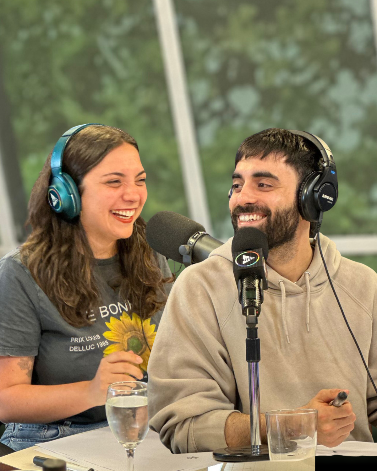 Galia y Eial Moldavsky desafían a las hermanas Rosales - Urbana Play 104.3