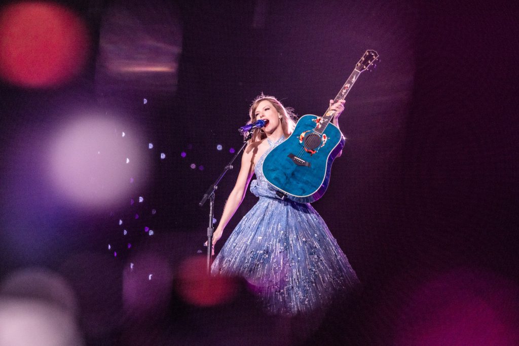 ¡Así fue la primera visita de TAYLOR SWIFT a la Argentina! 2 TaylorSwift 2023 12 @its.tiven 22