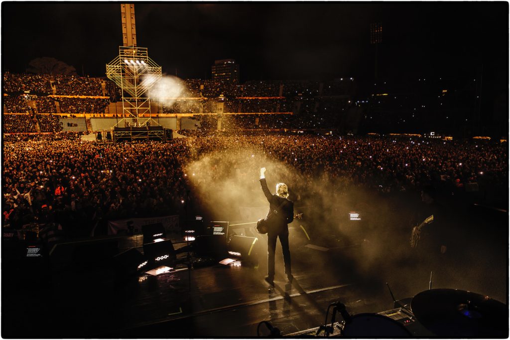 ¡Paul McCartney empezó su gira sudamericana y falta cada vez menos para sus shows en Argentina! #UrbanaPlay, radio oficial de tus mejores momentos 2 image2